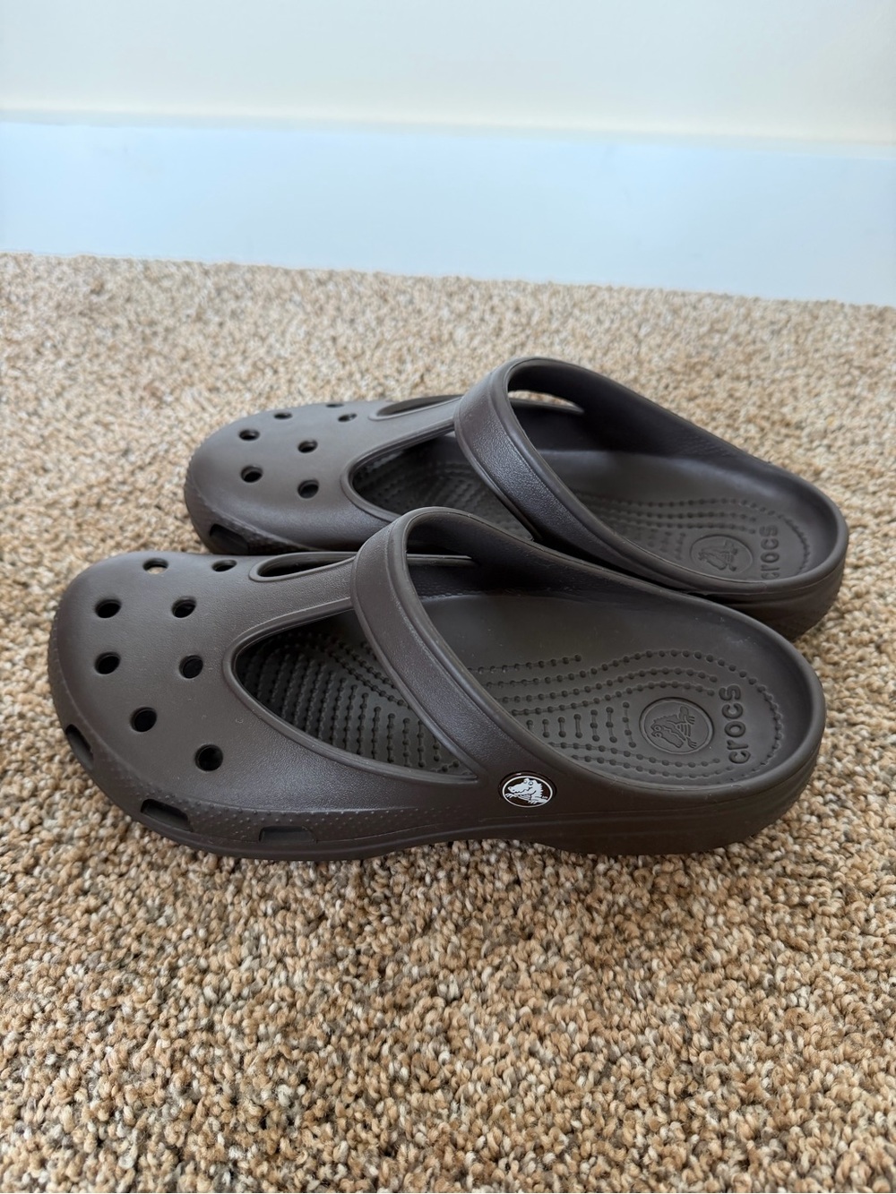 CROCS Candace Clog T-Bar Top Women's Brown Comfortable Mules Sandals - Picture 5 of 7